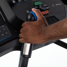 Load image into Gallery viewer, Horizon 7.0AT-24 Treadmill