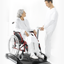 Load image into Gallery viewer, Seca 664 Electronic Wheelchair Scales with Integrated Ramp (360kg/50g)

