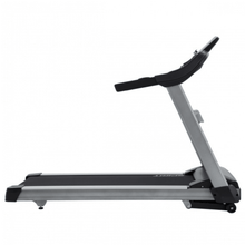 Load image into Gallery viewer, Spirit Fitness XT685 Light Commercial Treadmill (4.0HP Motor)

