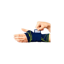 Load image into Gallery viewer, Medi Manumed E+ Motion Wrist Support