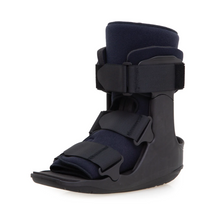 Load image into Gallery viewer, Victor Moonboot 1.0 Ankle
