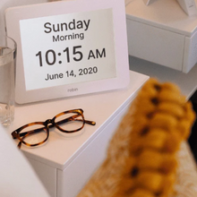 Load image into Gallery viewer, Robin Day Clock - Dementia Clock
