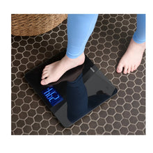 Load image into Gallery viewer, Tanita HD366 Weight Scales (200kg/100g)
